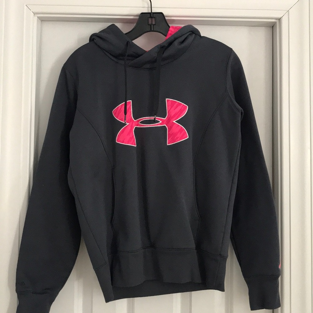 Under Armor Sweatshirt